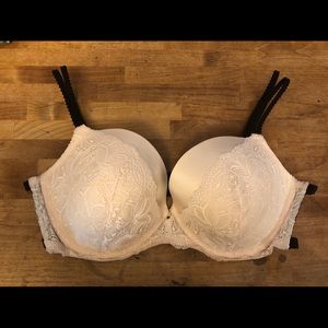 36DDD Victoria Secret Bra